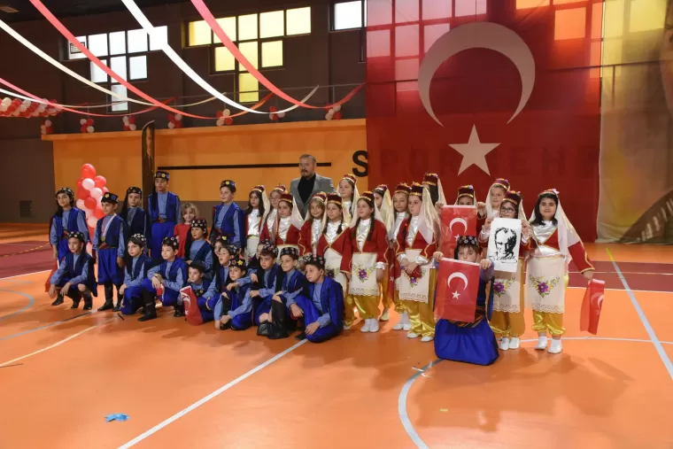 23 NİSAN COŞKUYLA KUTLANDI