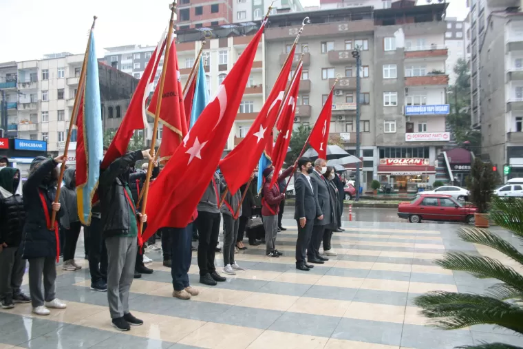Yomra'da öğretmenler günü kutlandı...