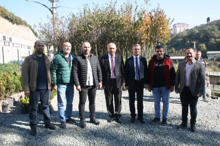 Yomra Elması Fidanı Dağıtıldı
