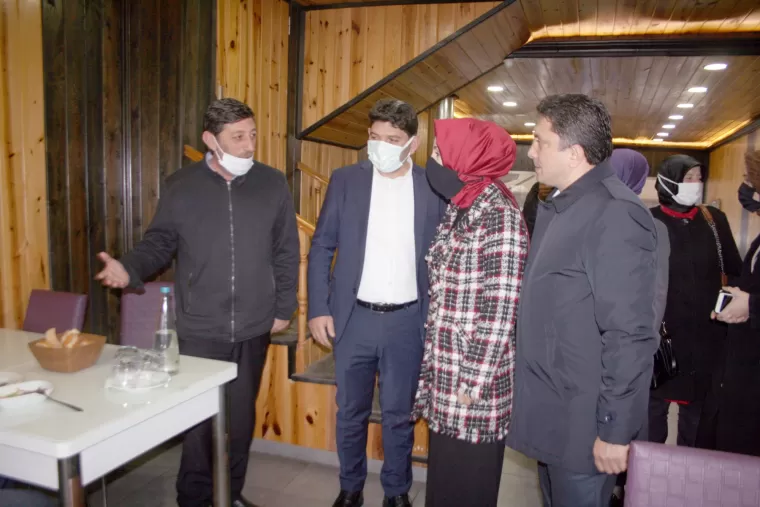 Milletvekili Ayvazoğlu Yomra’da esnaf ziyareti yaptı