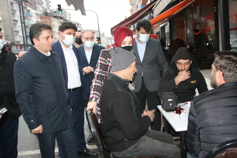 Milletvekili Ayvazoğlu Yomra’da esnaf ziyareti yaptı