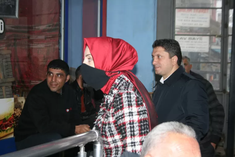 Milletvekili Ayvazoğlu Yomra’da esnaf ziyareti yaptı