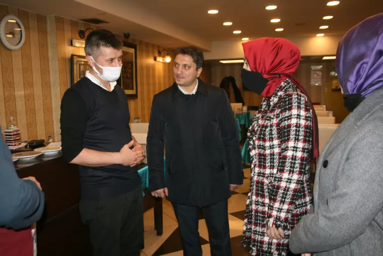 Milletvekili Ayvazoğlu Yomra’da esnaf ziyareti yaptı
