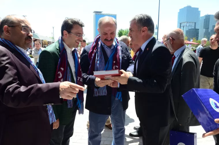 Gurbetçiler hasret giderdi
