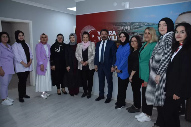 AK Parti Bayramlaştı