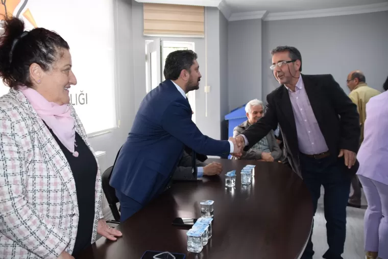 AK Parti Bayramlaştı