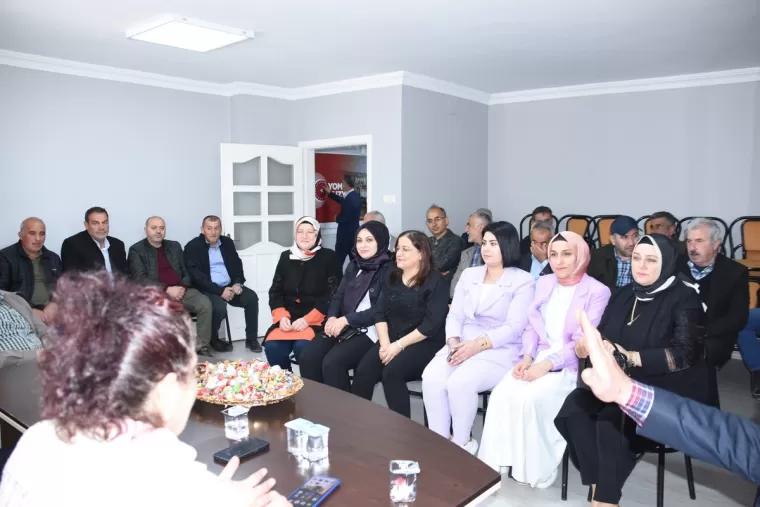AK Parti Bayramlaştı