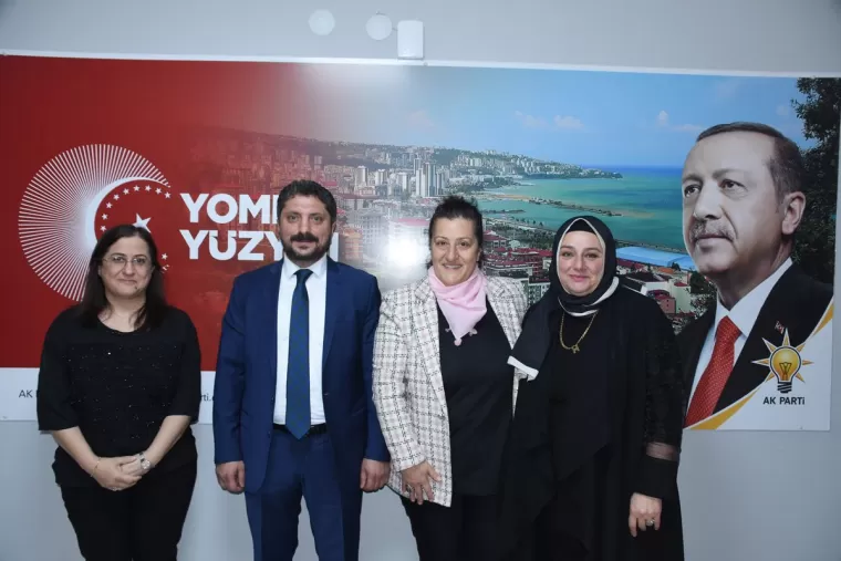 AK Parti Bayramlaştı