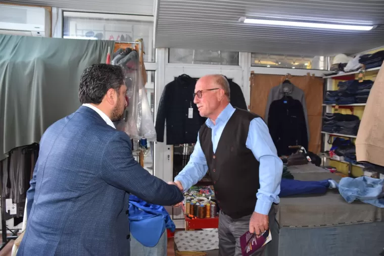 Mustafa Şen’e Yomra’da büyük ilgi