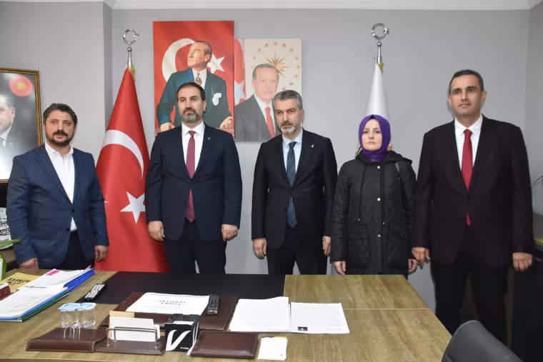Mustafa Şen’e Yomra’da büyük ilgi