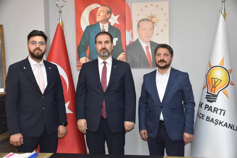 Mustafa Şen’e Yomra’da büyük ilgi
