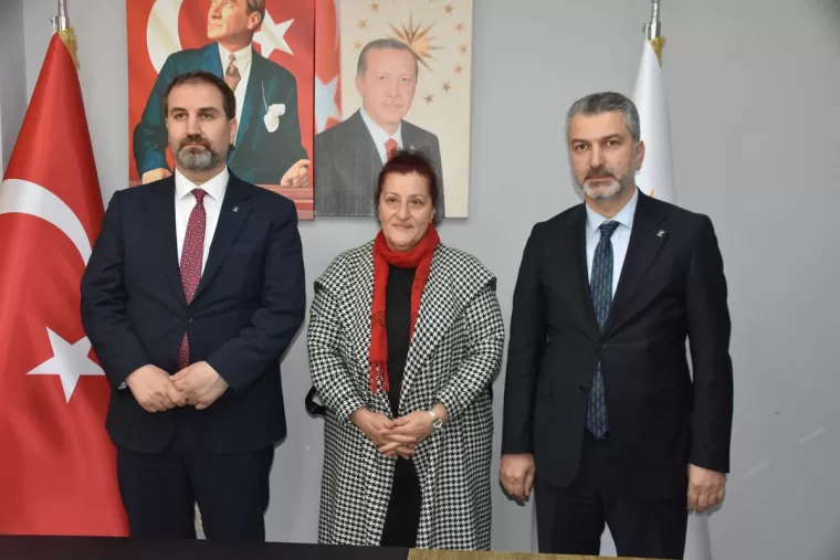 Mustafa Şen’e Yomra’da büyük ilgi