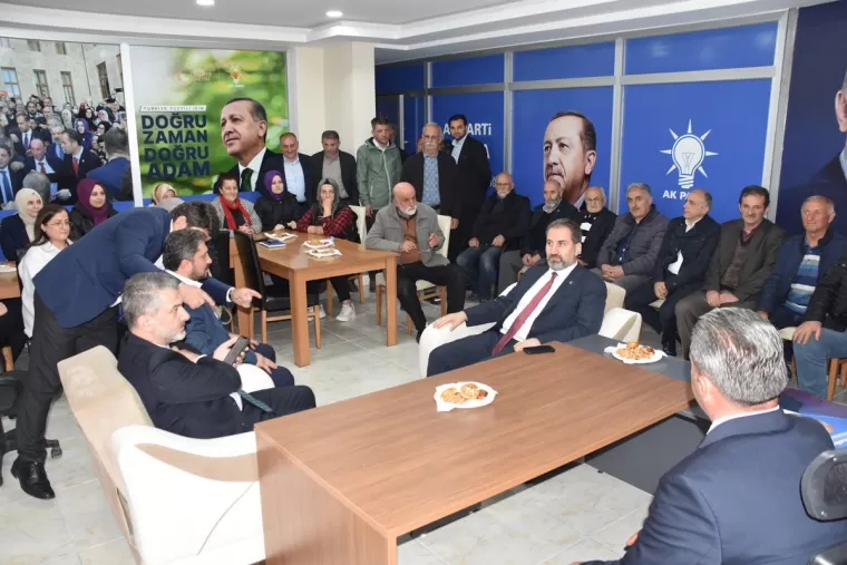 Mustafa Şen’e Yomra’da büyük ilgi