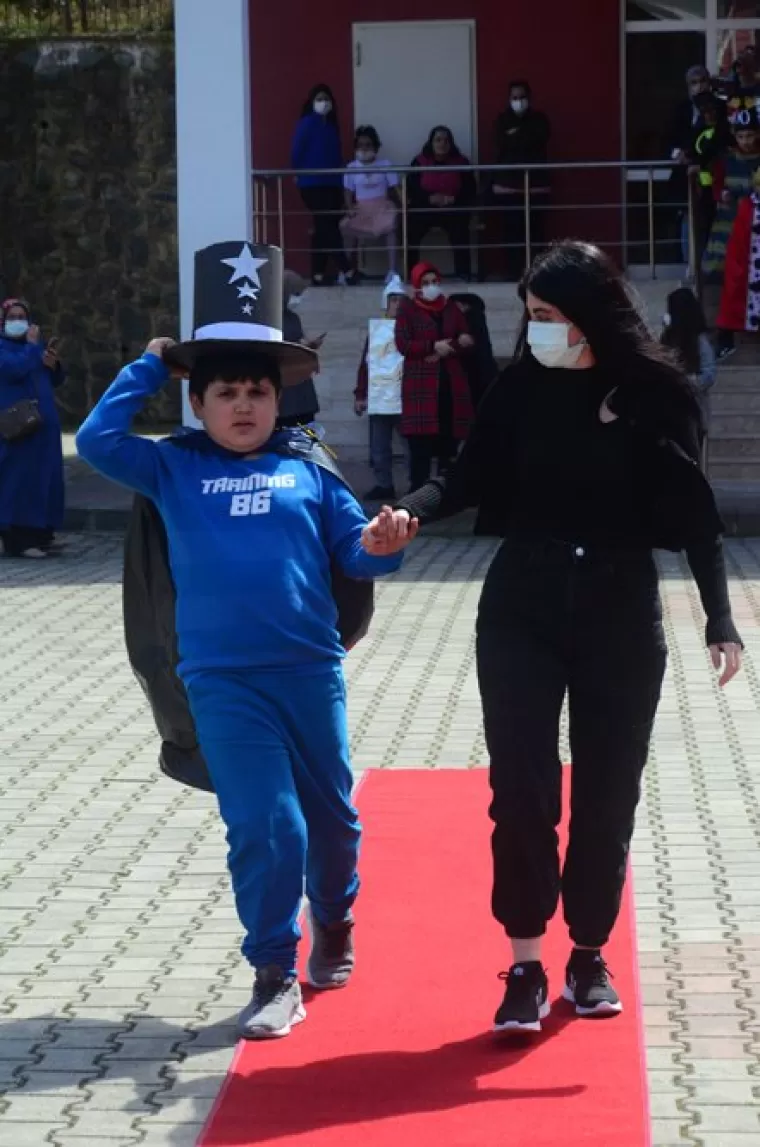 Özel öğrencilerden çok özel program