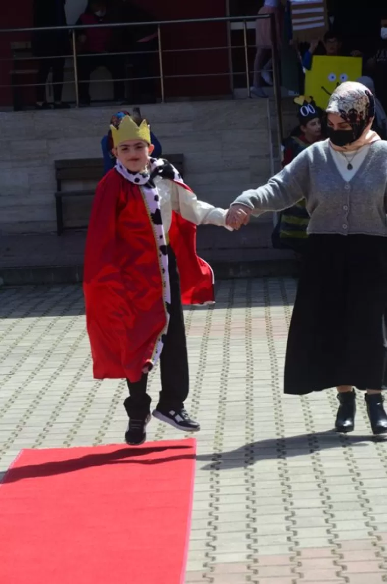 Özel öğrencilerden çok özel program