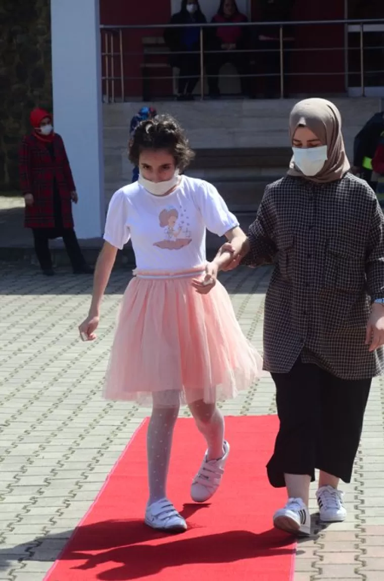 Özel öğrencilerden çok özel program