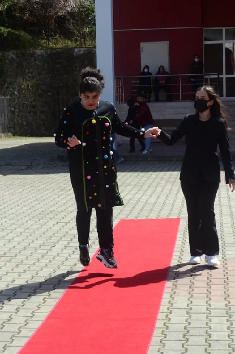 Özel öğrencilerden çok özel program