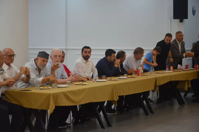 Yomra Bayramlaştı...