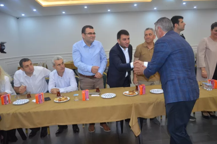 Yomra Bayramlaştı...