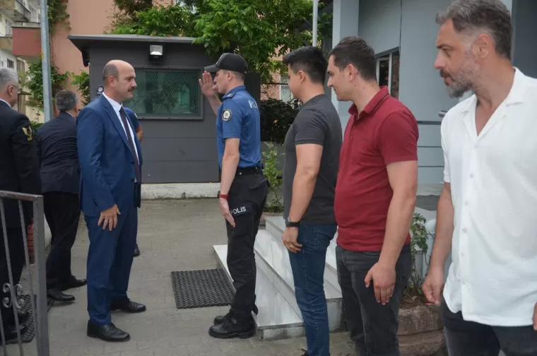 Yomra Bayramlaştı...