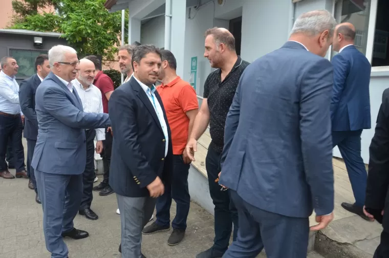 Yomra Bayramlaştı...
