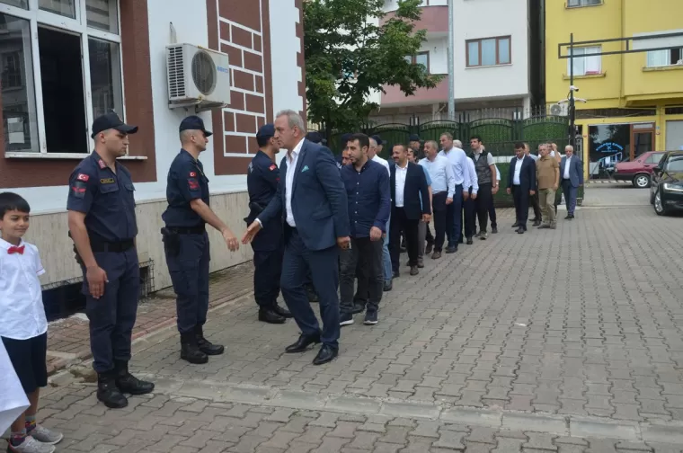 Yomra Bayramlaştı...