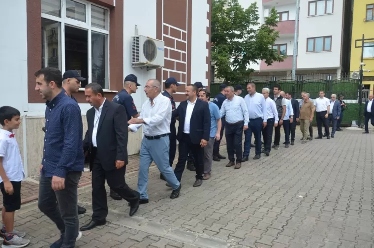 Yomra Bayramlaştı...