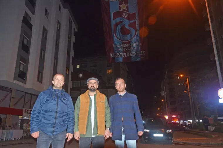 Kaşüstülü gençler iftarda buluştu