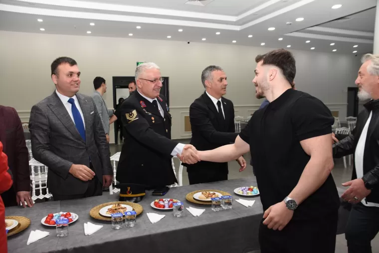 YOMRA BAYRAMLAŞTI