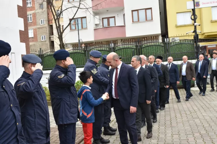 YOMRA BAYRAMLAŞTI