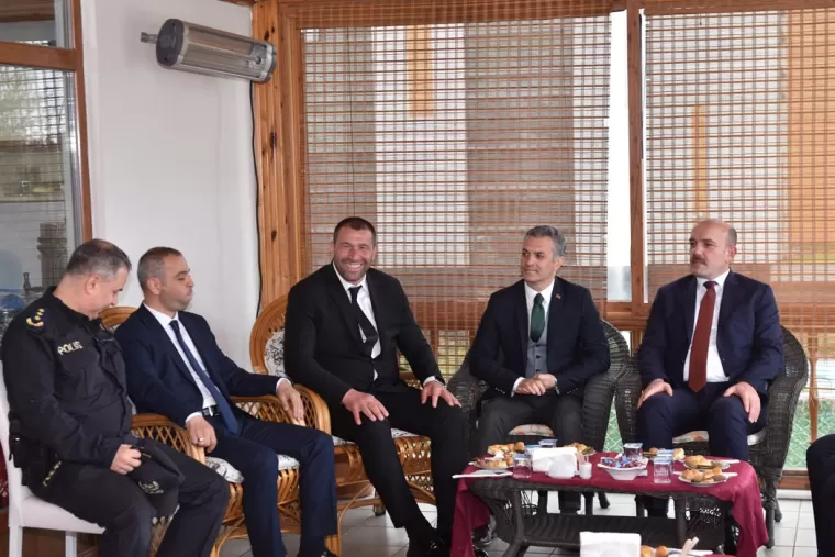 YOMRA BAYRAMLAŞTI