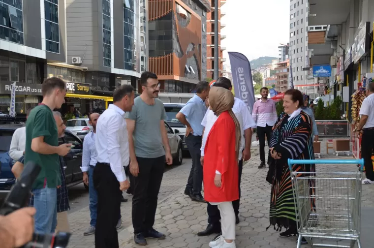 Milletvekili Bahar Ayvazoğlu Kaşüstü'nde 