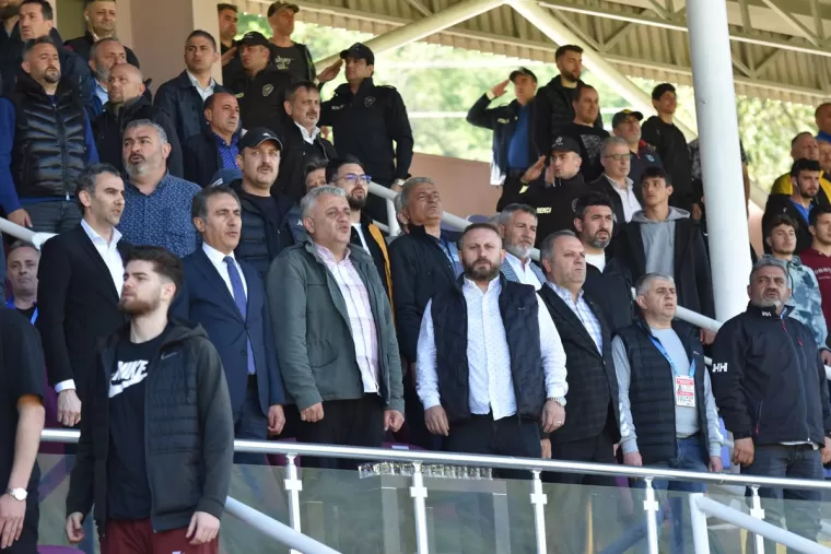 TARAFTARIN GÜCÜ GALİBİYETİ GETİRDİ