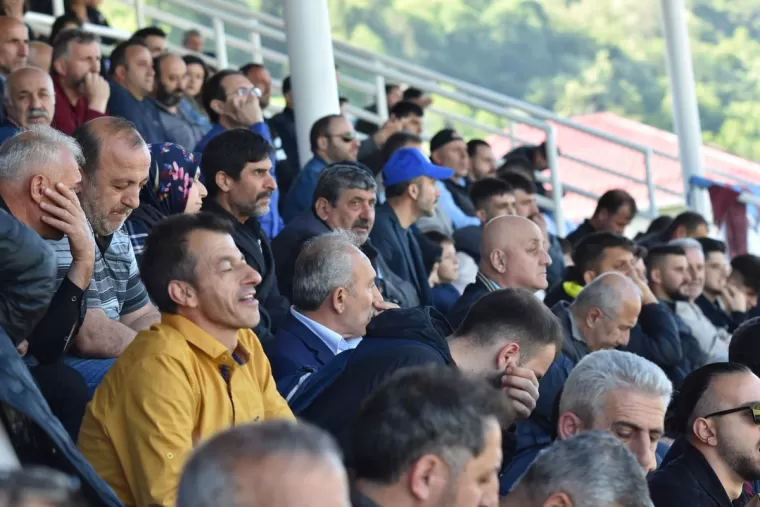 TARAFTARIN GÜCÜ GALİBİYETİ GETİRDİ