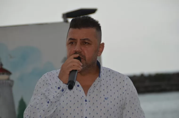 Yomra zaferi kutladı