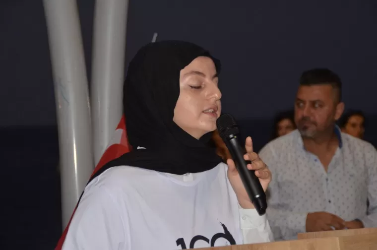 Yomra zaferi kutladı