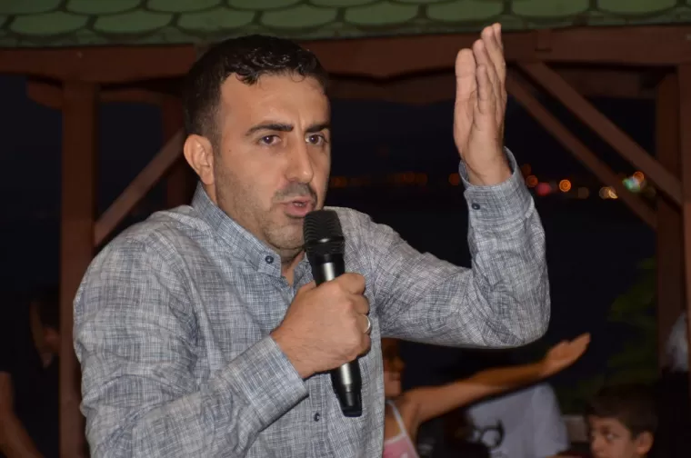 Yomra zaferi kutladı