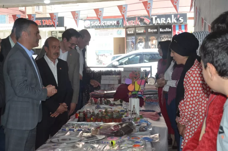 Yomra Kadın Girişimciler Pazarı kapıları açt