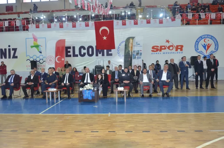 19 Mayıs Yomra’da coşkuyla kutlandı