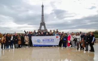 Bayburt Üniversitesi öğrencileri Avrupa’da 16 kenti gezdi