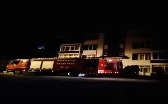 Karabük'te evde çıkan yangında dumandan etkilenen kadın hastaneye kaldırıldı